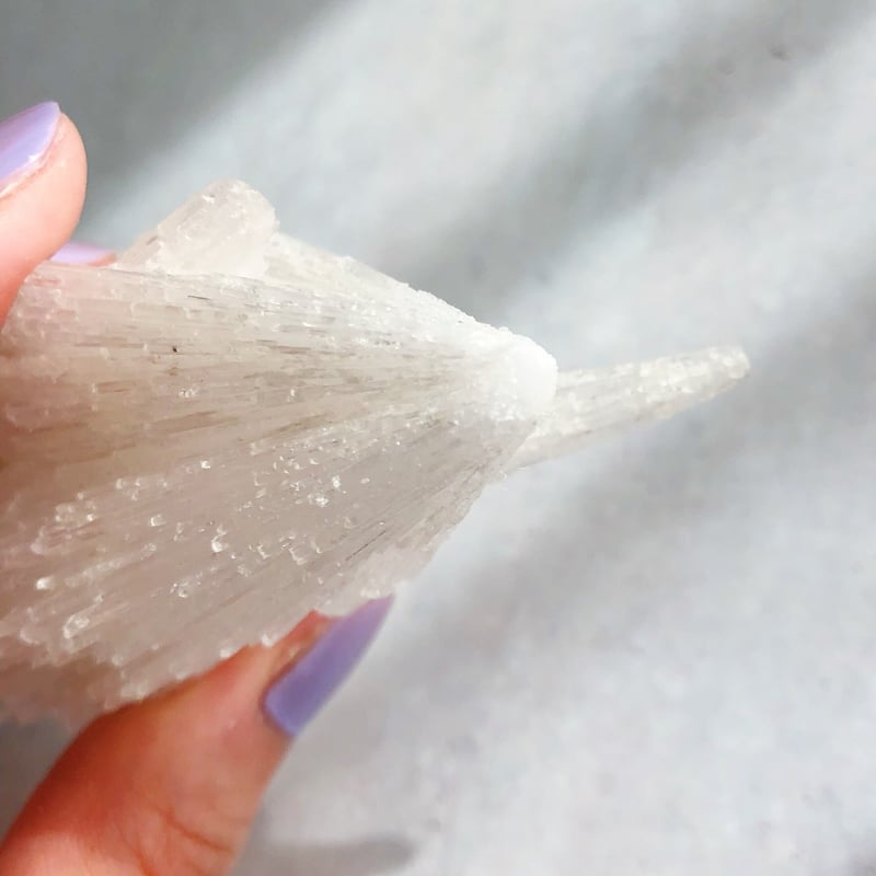 スコレサイト原石 | NEROLI CRYSTAL