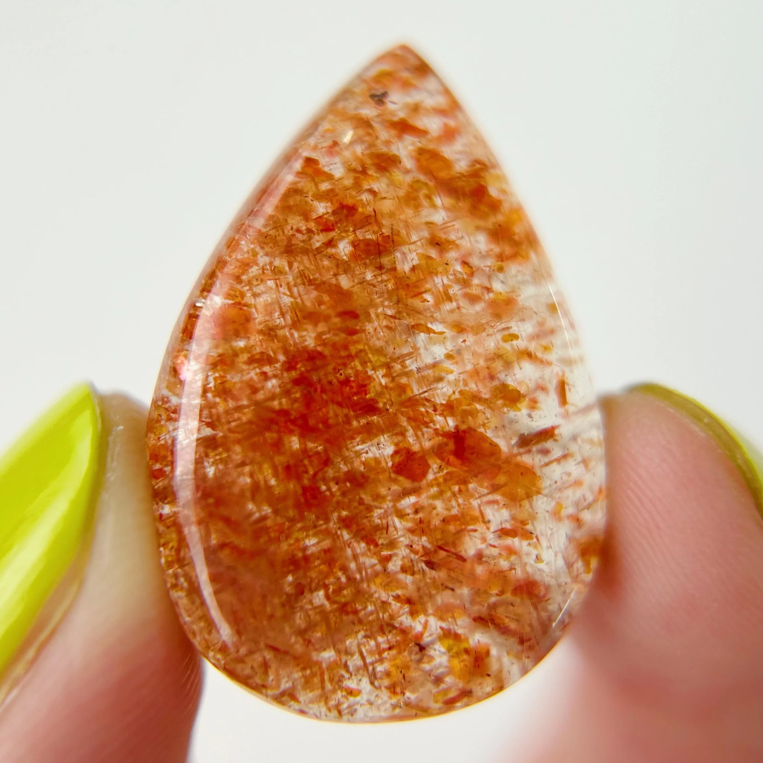 アルーシャサンストーン | NEROLI CRYSTAL