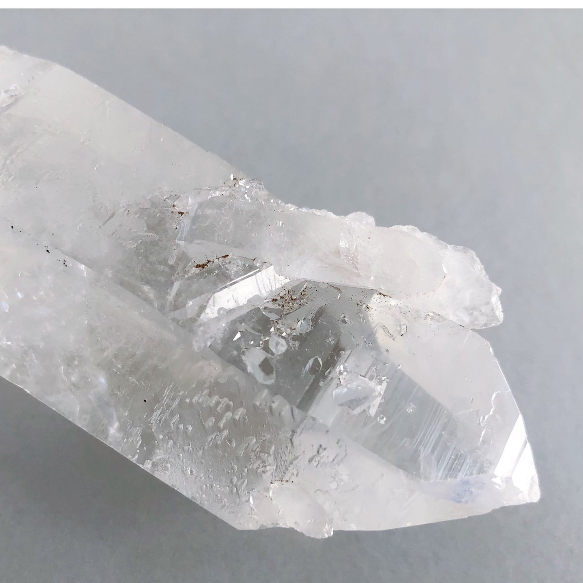虹入り】ダブルターミネーテッド クリアクォーツ | NEROLI CRYSTAL