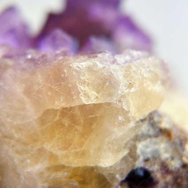 虹&オイル入り】フローライト クラスター 母岩付き | NEROLI CRYSTAL