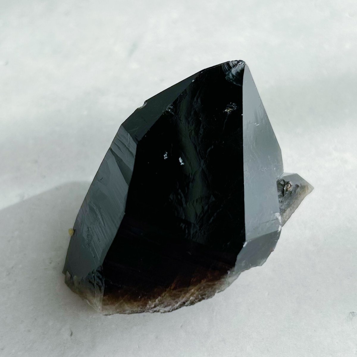 虹入り】モリオン原石(A) | NEROLI CRYSTAL