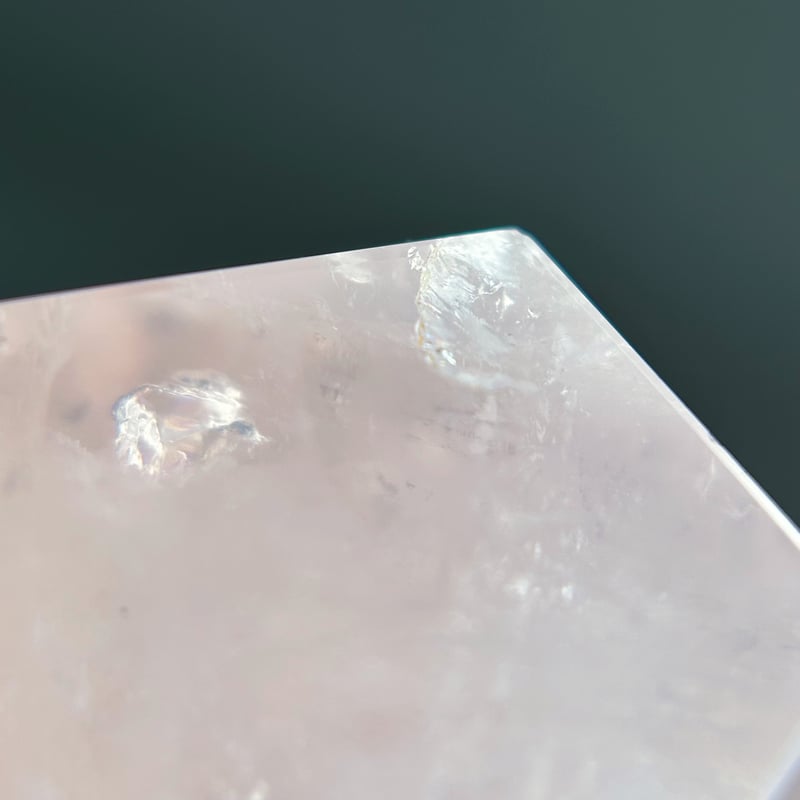 【SEAL限定商品】 虹入り】ローズクォーツ 正12面体(B) CRYSTAL NEROLI | 置物