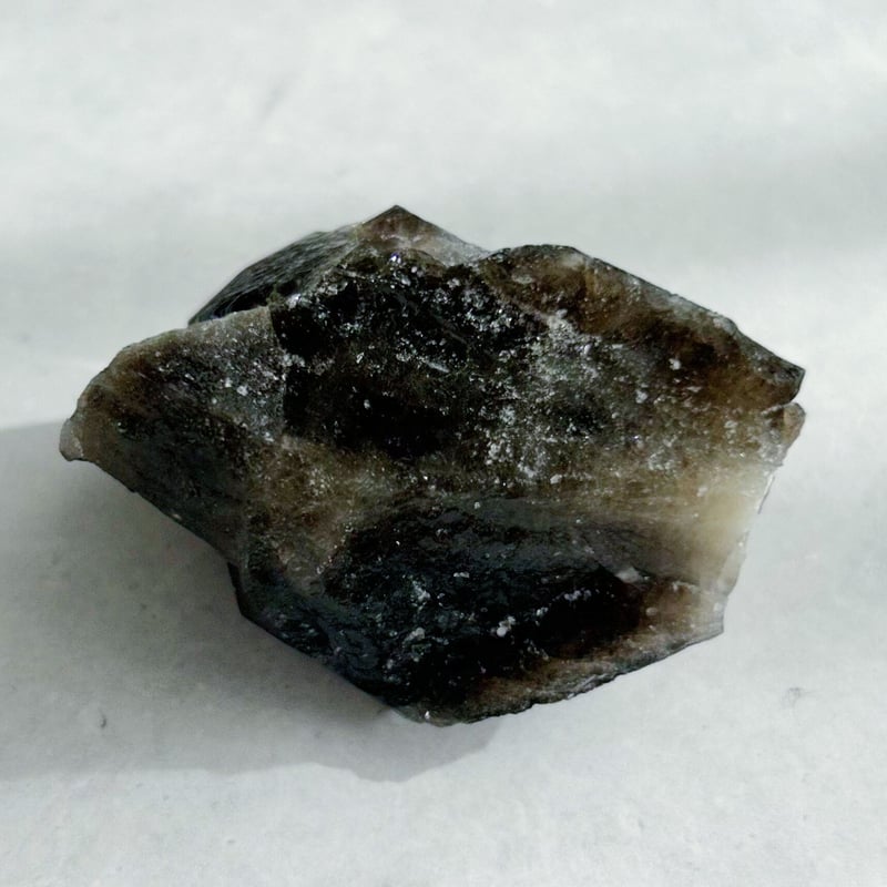 虹入り】モリオン原石(A) | NEROLI CRYSTAL