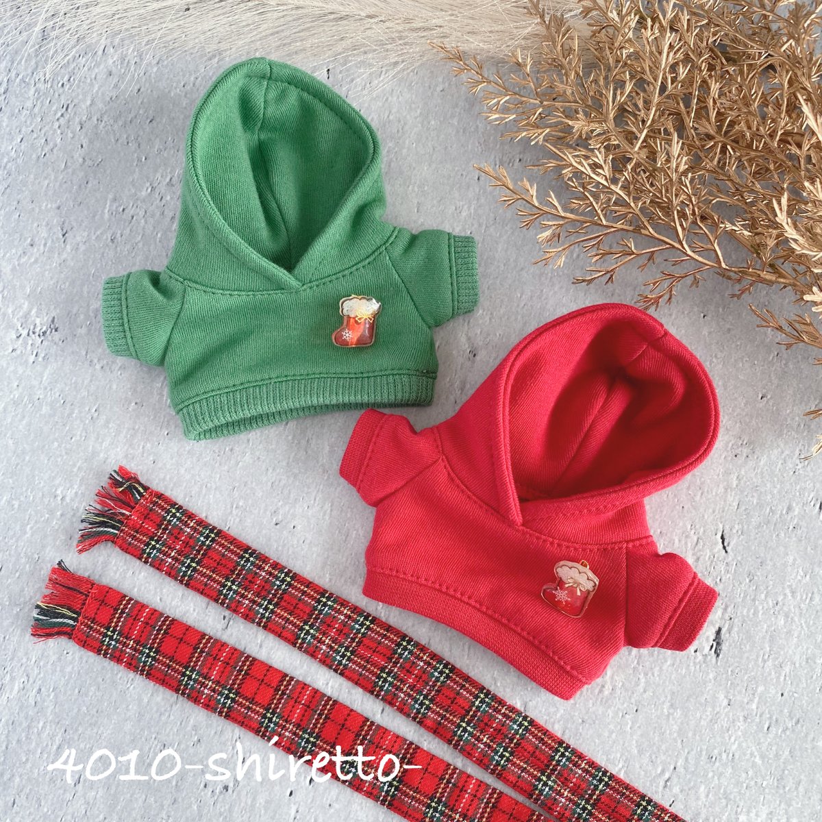 15cmdoll サイズS クリスマスカラーパーカー【ぬい服・ぬいぐるみ用