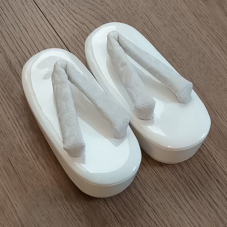 オフシーズンSALE!【1月～8月の3泊4日レンタル】スモークブルー無地着物＆モロッカン被布セット（男女兼用）
