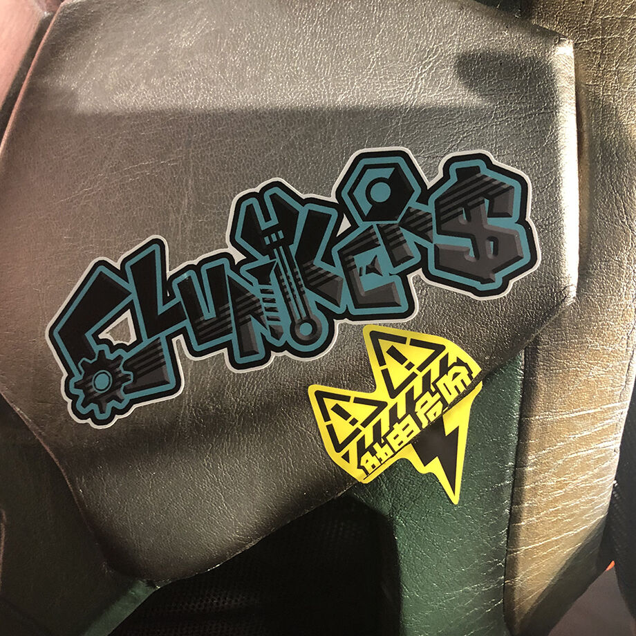 クランカーズA5ステッカー | 三ツ輪堂