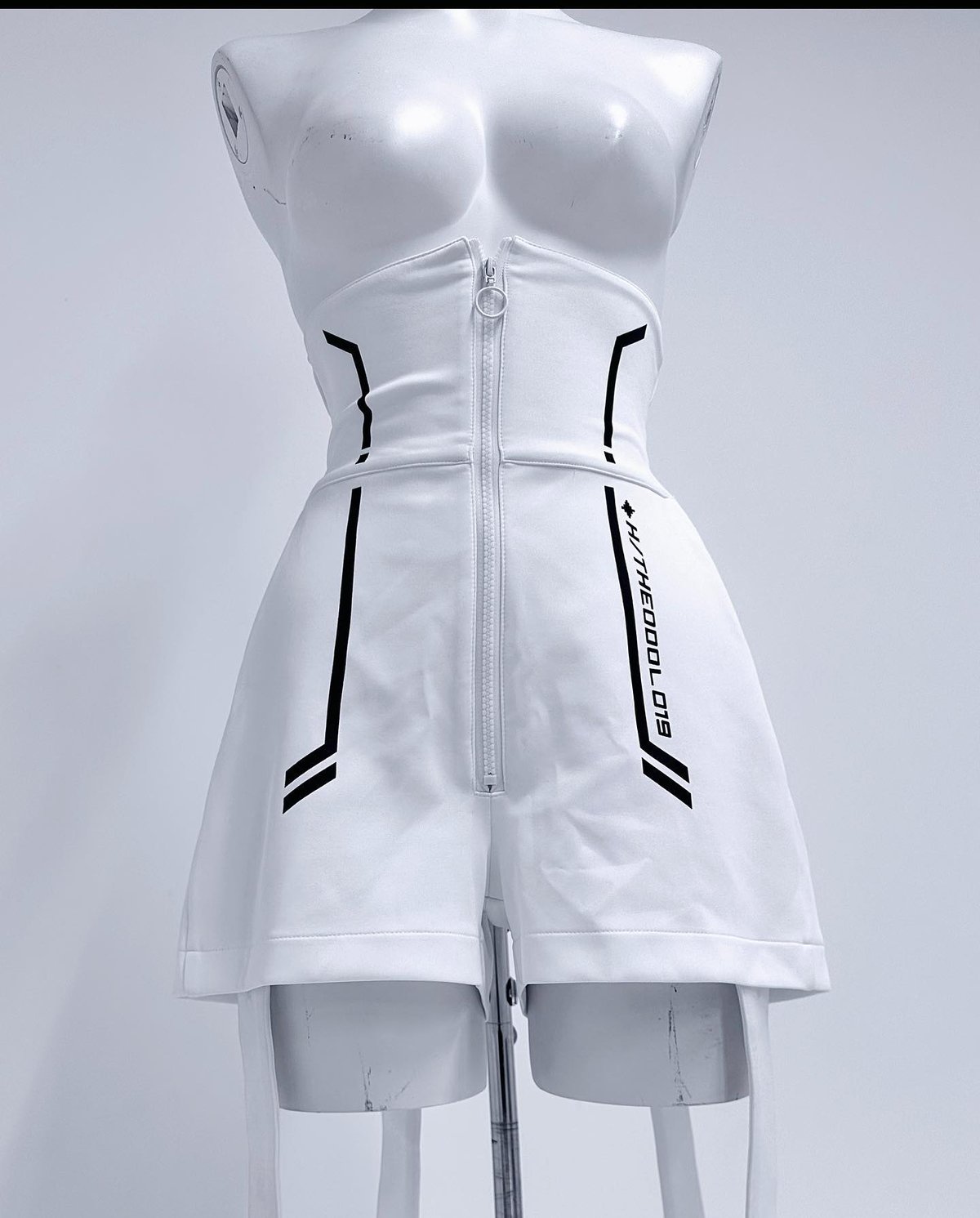 CyberJersey-Setup(ShortPants)MONOTONE | HIDOLAT CyberJersey-Setup(ShortPants)MONOTONE | HIDOLAT