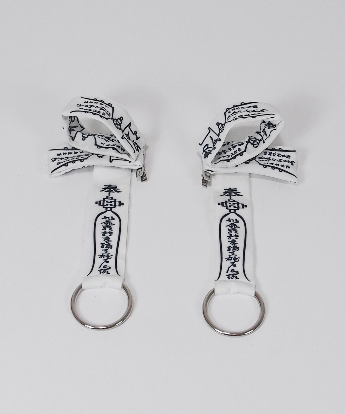 キョンシーお札リボンクリップ》WHITE | HIDOLATRAL THEODOL キョンシーお札リボンクリップ》WHITE | HIDOLATRAL THEODOL