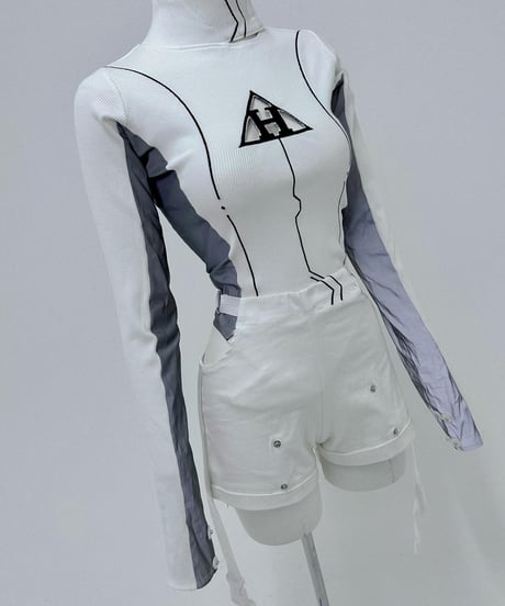 《胸開きサイバーニット》WHITE