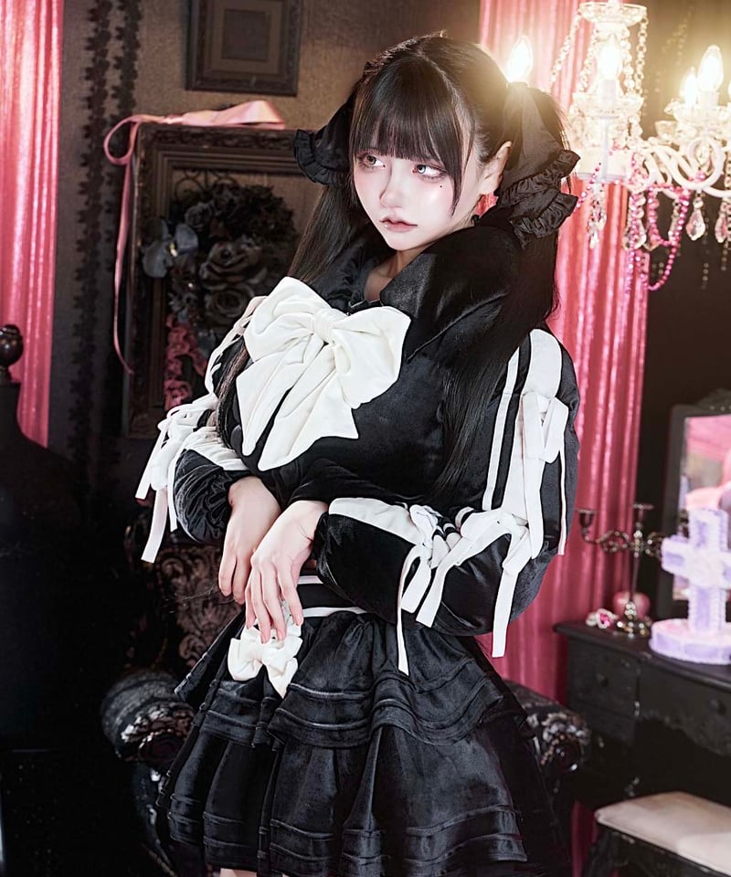 リボンダウンセットアップ》トップス BLACK | HIDOLATRAL THEODOL