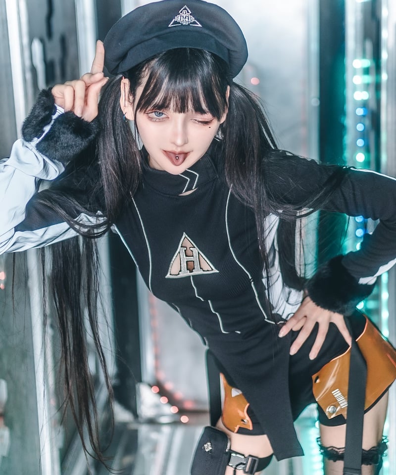 胸開きサイバーニット》BLACK | HIDOLATRAL THEODOL 胸開きサイバーニット》BLACK | HIDOLATRAL THEODOL