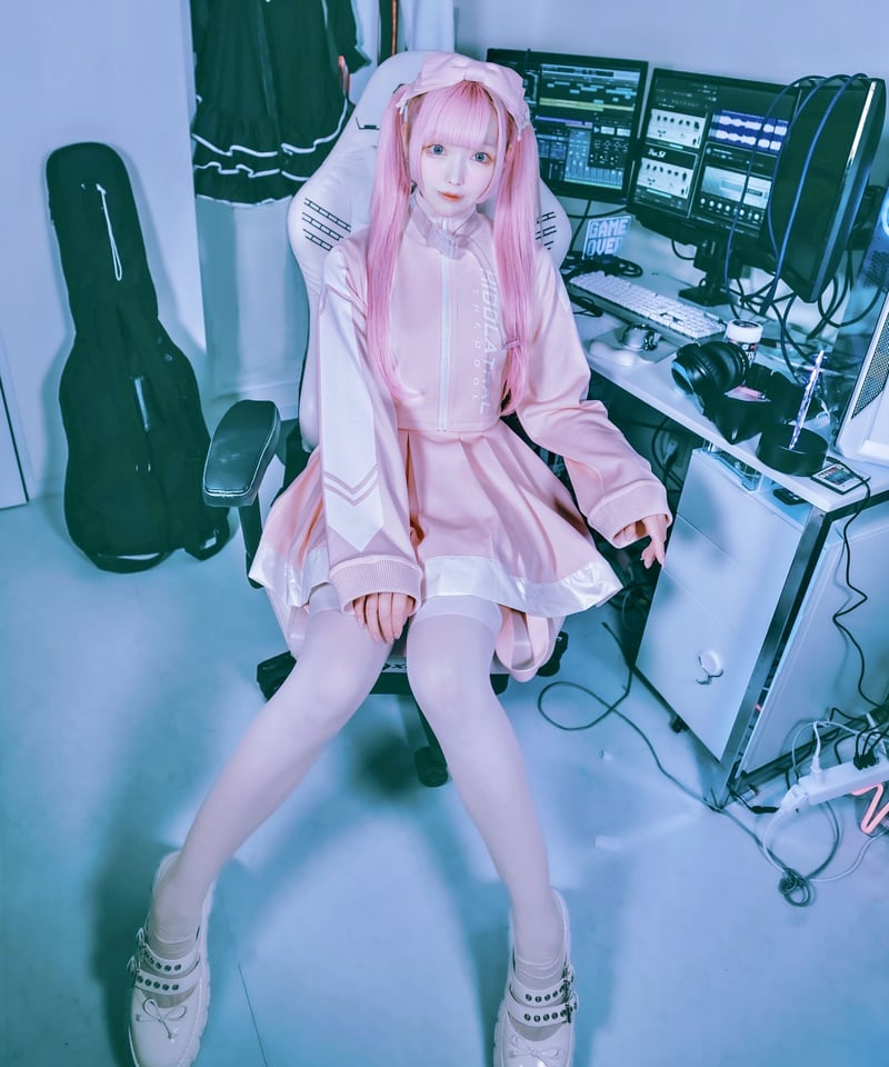 CyberJersey-Setup(Skirt)PINK | HIDOLATRAL THEODOL CyberJersey-Setup(Skirt)PINK | HIDOLATRAL THEODOL