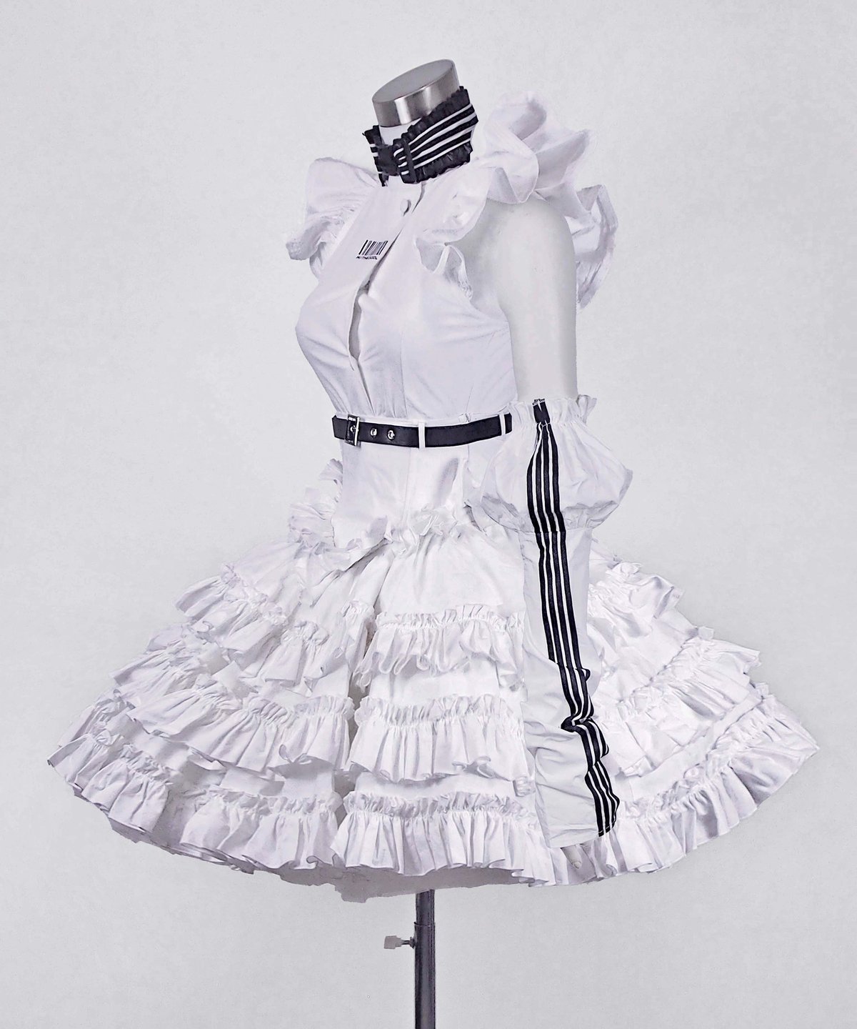 ジャージロリィタドレスセット》WHITE | HIDOLATRAL THEODOL