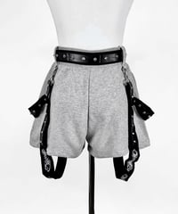 《メタルエンジェルショートパンツ》GRAY