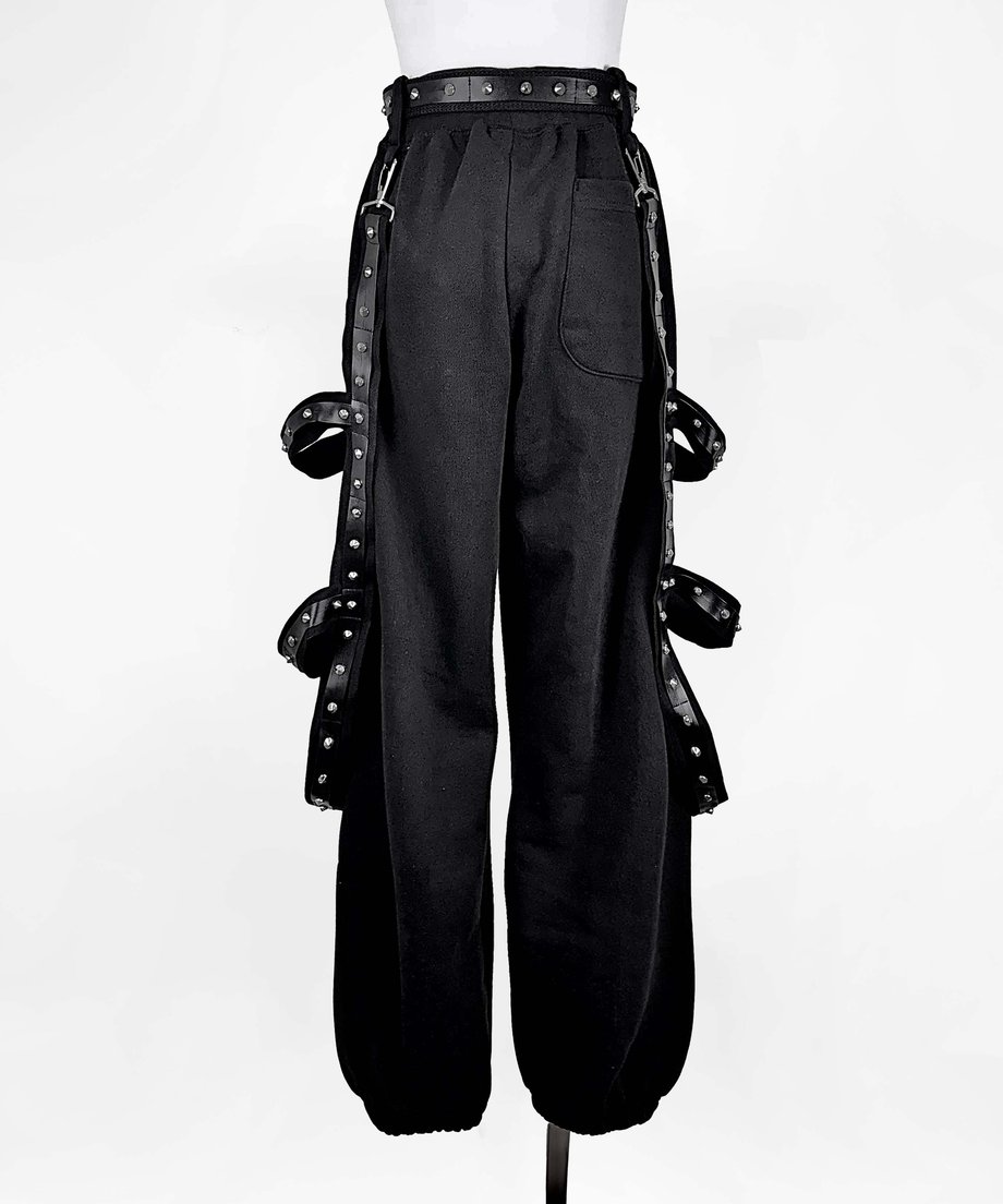 69a914f122d85686332fe187