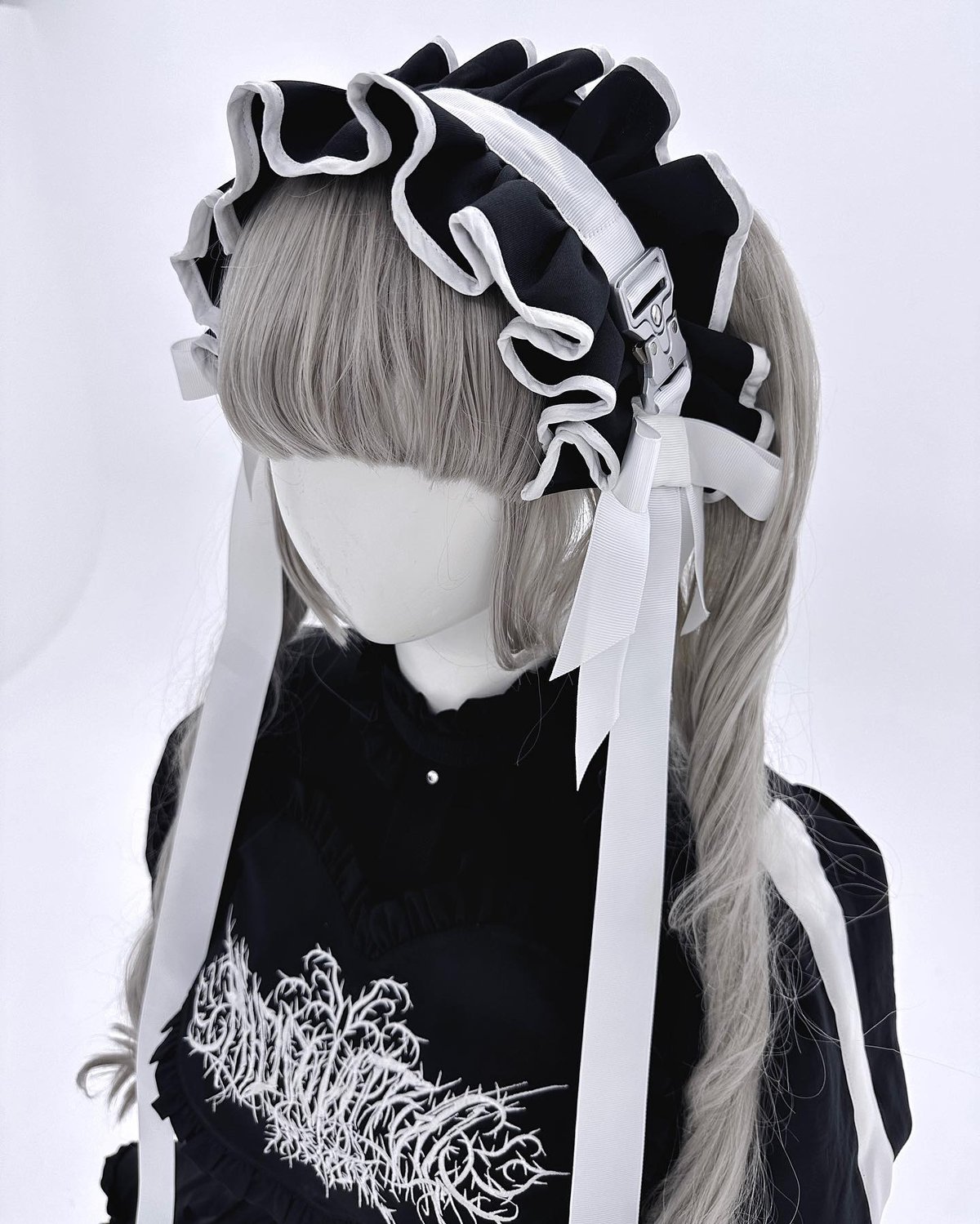 【HIDOLATRALTHEODOL】 リボンジャージヘッドドレス グレー fit=scale-down,w=1200
