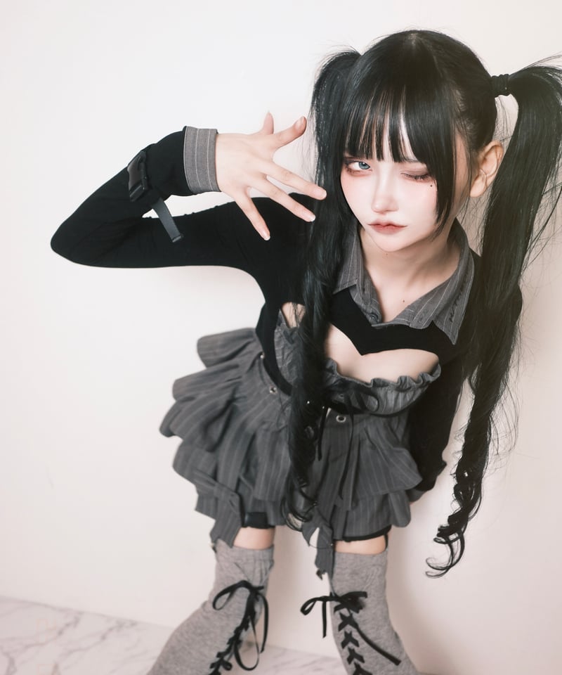 HIDOLATRAL THEODOL ハート胸空きニット BLACK ハート胸空きニット》BLACK | HIDOLATRAL THEODOL