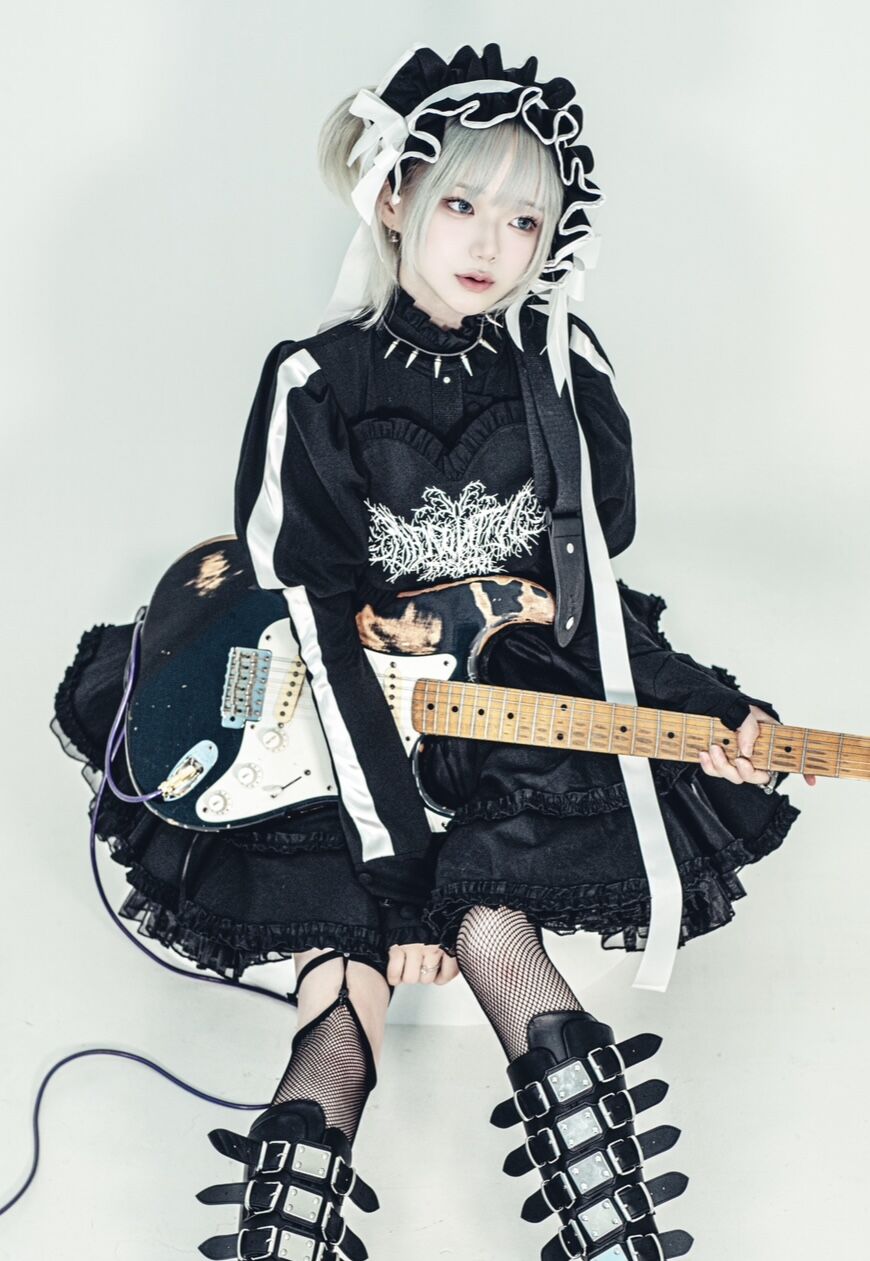 HIDOLATRAL THEODOLイドラタールテオドールのメタルドールブラウス fit=scale-down,w=1200