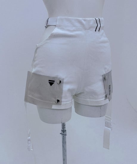 《アンドロイドショートパンツ》WHITE