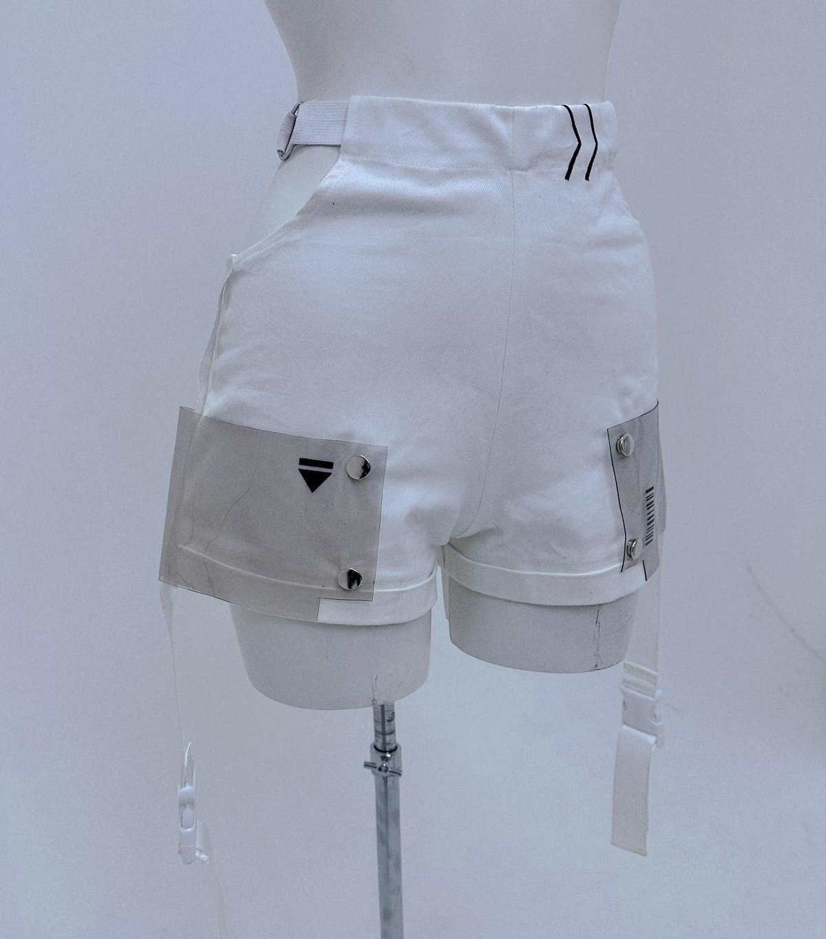 アンドロイドショートパンツ》WHITE | HIDOLATRAL THEODOL