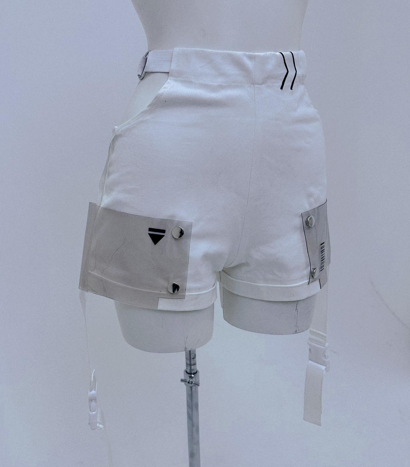 アンドロイドショートパンツ》WHITE | HIDOLATRAL THEODOL