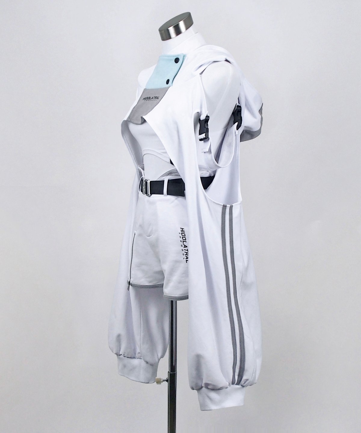 スポーツホットパンツ》WHITE | HIDOLATRAL THEODOL