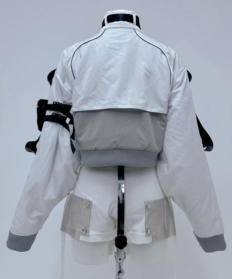 《ヒューマノイド専用MA-1》WHITE