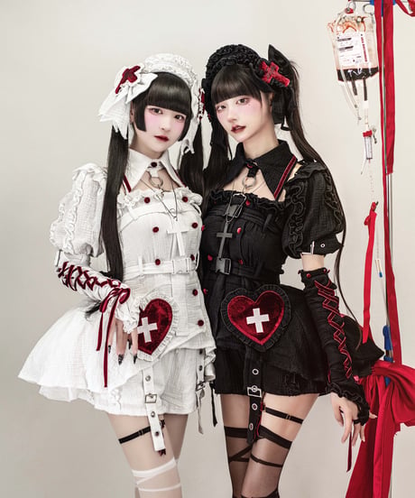 《退廃ガーゼナースセットアップ》BLACK