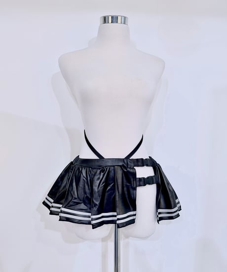 《サイバージャージスイムウェア/ラッシュガード&スカート 》BLACK