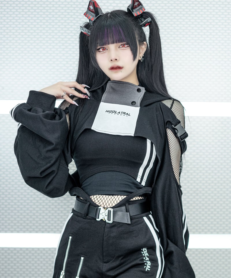 スポーツショートパーカー》BLACK | HIDOLATRAL THEODOL スポーツショートパーカー》BLACK | HIDOLATRAL THEODOL