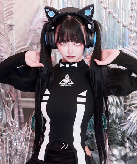 《アンドロイドパフスリカットソー》BLACK