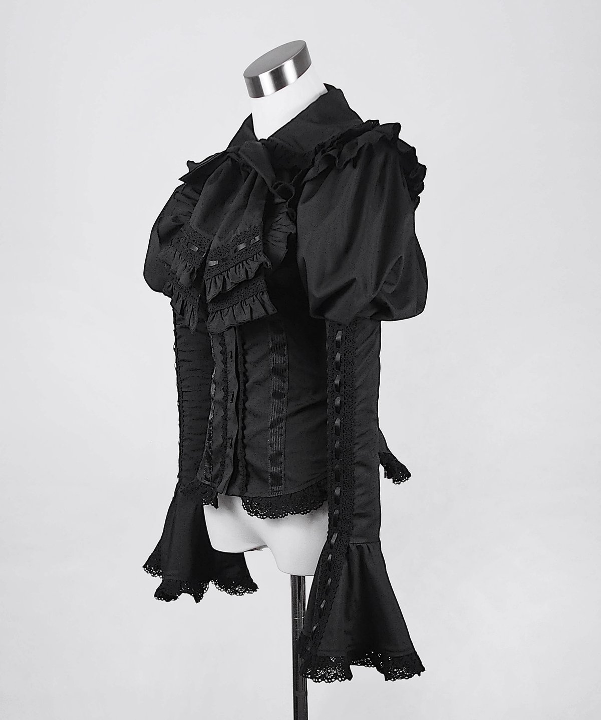HIDOLATRAL THEODOL ヨーク襟パフスリーブブラウス 白 ホワイト fit=scale-down,w=1200