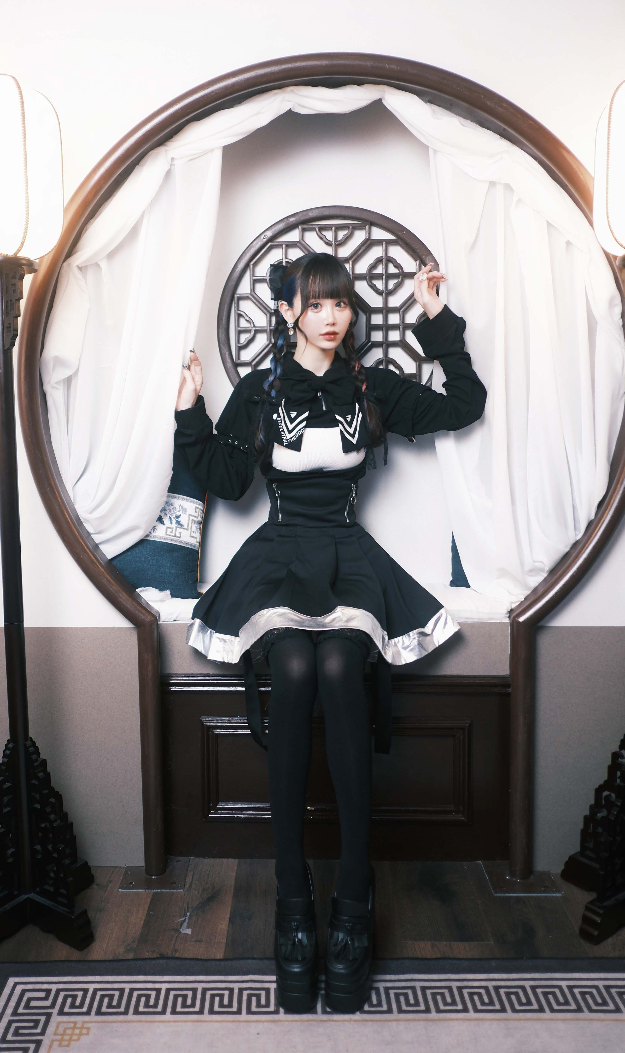 hidolatral thedoor 胸空きミニ丈ジャージBLACK 胸空きミニ丈ジャージ》BLACK | HIDOLATRAL THEODOL