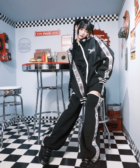 《ブランドロゴジャージトップス》BLACK
