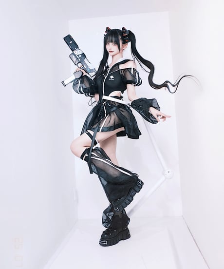 《サイバーパーカーワンピース水着》BLACK