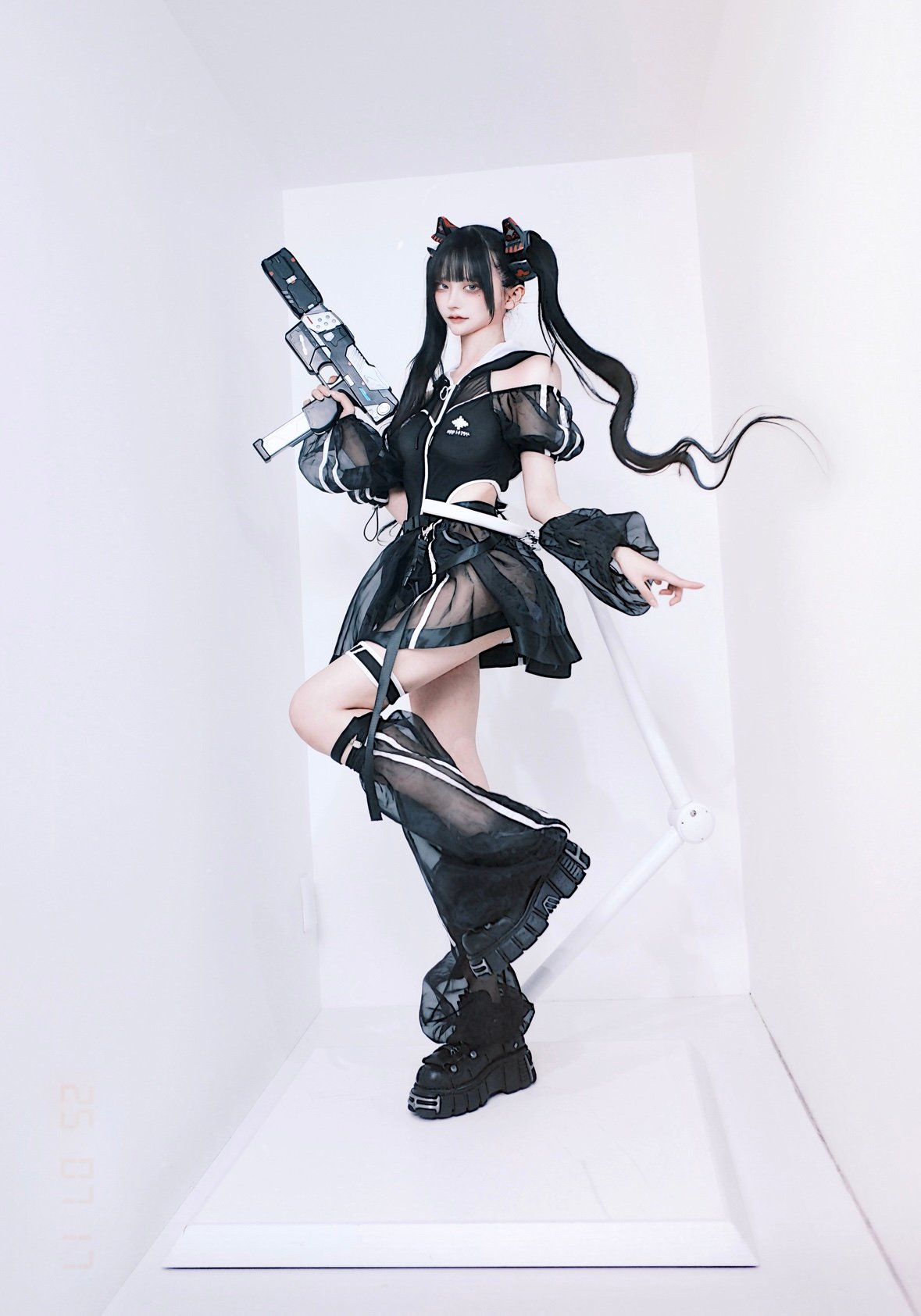 HIDOLATRAL THEODOL サイバージャージスイムウェア black