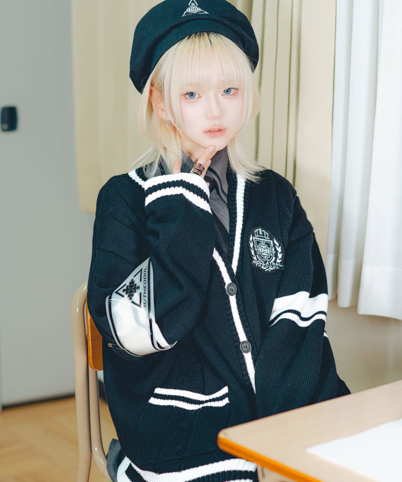 テオドール学園セーター》BLACK | HIDOLATRAL THEODOL テオドール学園セーター》BLACK | HIDOLATRAL THEODOL