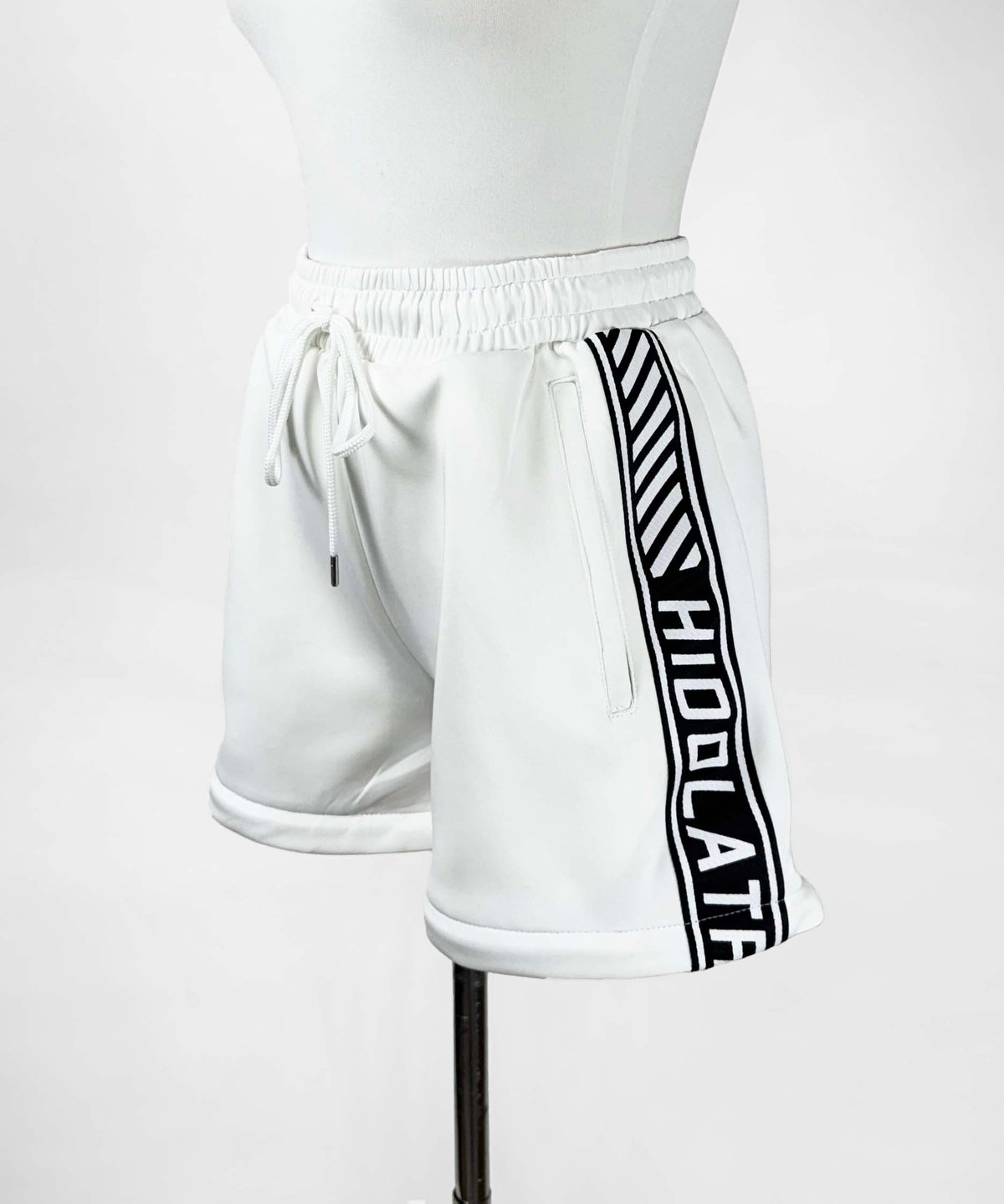 ブランドロゴジャージ2wayパンツ》WHITE | HIDOLATRAL THEODOL