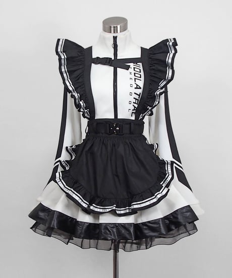 《サイバーメイドエプロン》BLACK×WHITE