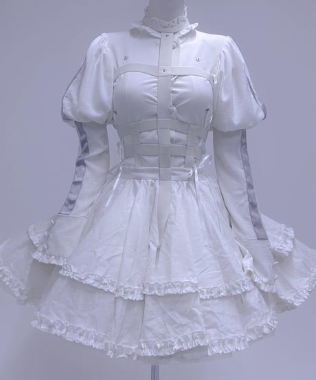 《クロスハーネススカート》WHITE