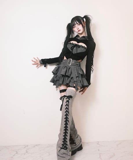 《ハート胸空きニット》BLACK