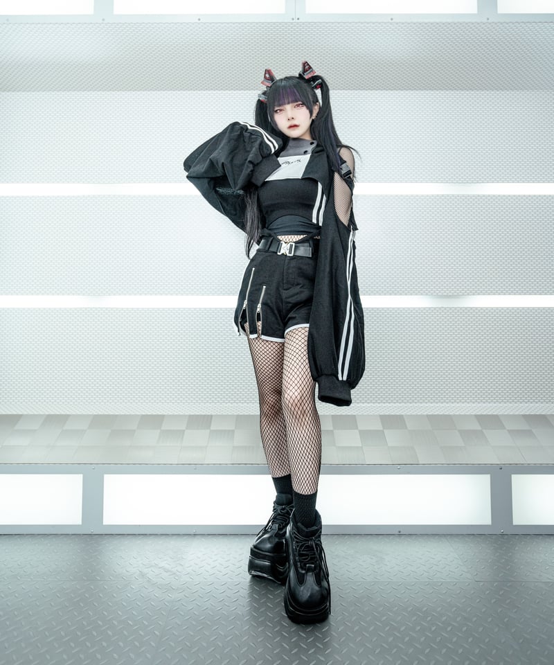 スポーツホットパンツ》BLACK | HIDOLATRAL THEODOL スポーツホットパンツ》BLACK | HIDOLATRAL THEODOL