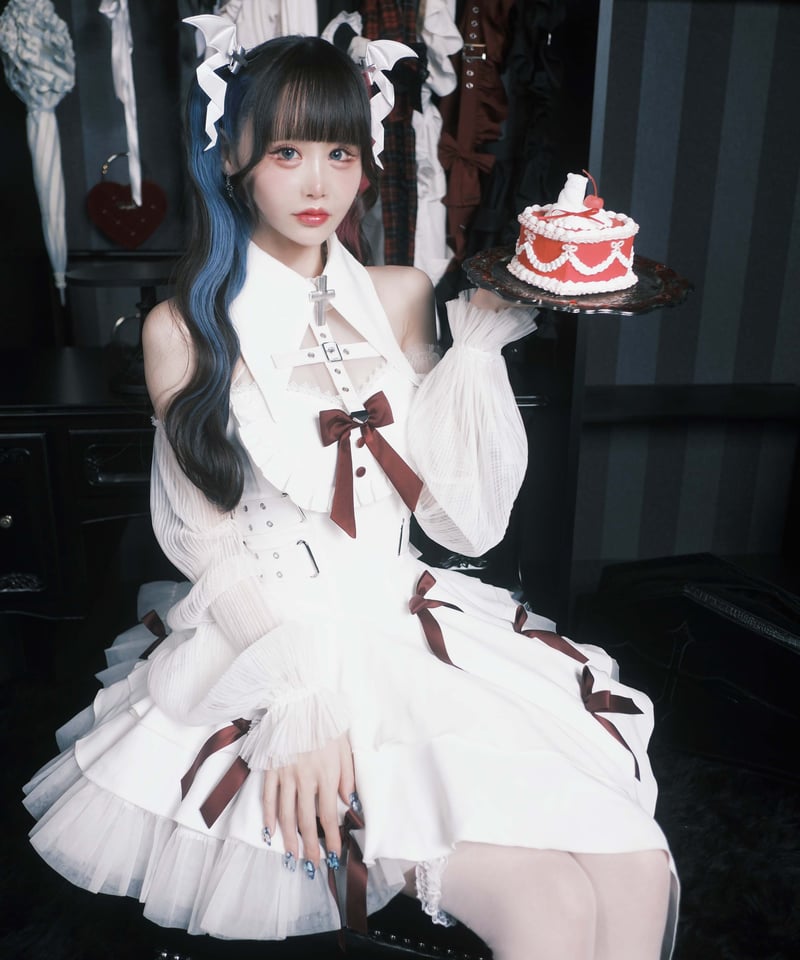 イドラタールテオドール　デビルワンピース　付け襟セット イドラタールテオドール デビルワンピース 付け襟セット - メルカリ