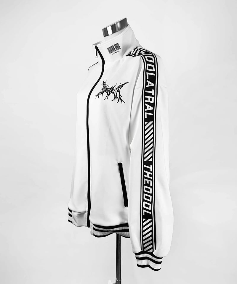 HIDOLATRAL THEODOL ブランドロゴベレー帽 White ブランドロゴベレー帽