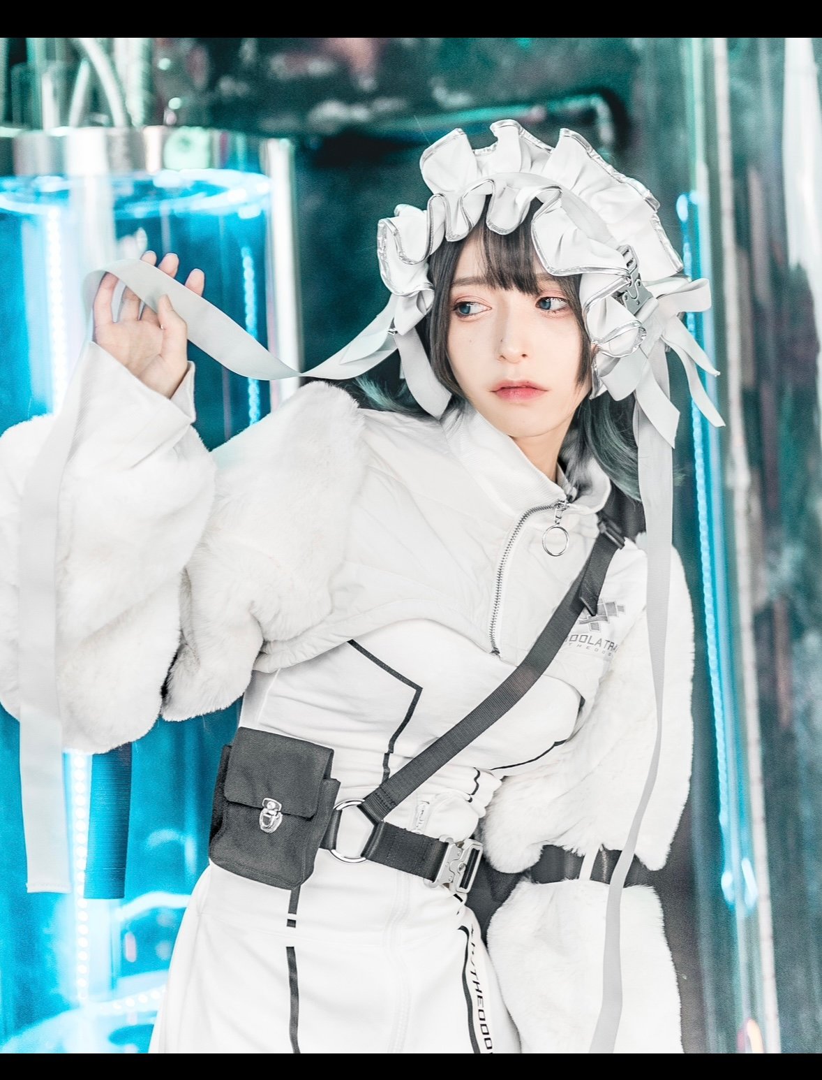戦闘式ファーダウン》WHITE | HIDOLATRAL THEODOL