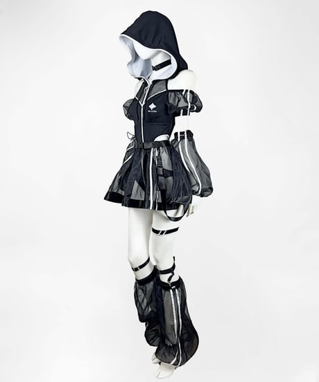 《サイバーパーカーワンピース水着》BLACK