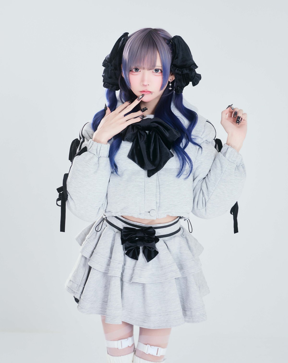リボンダウンセットアップ》トップス GRAY | HIDOLATRAL THEODOL