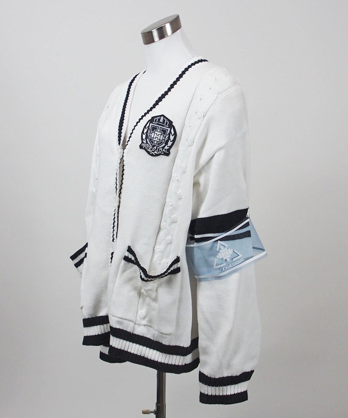 テオドール学園セーター》BLACK HIDOLATRAL THEODOL スパイ学園