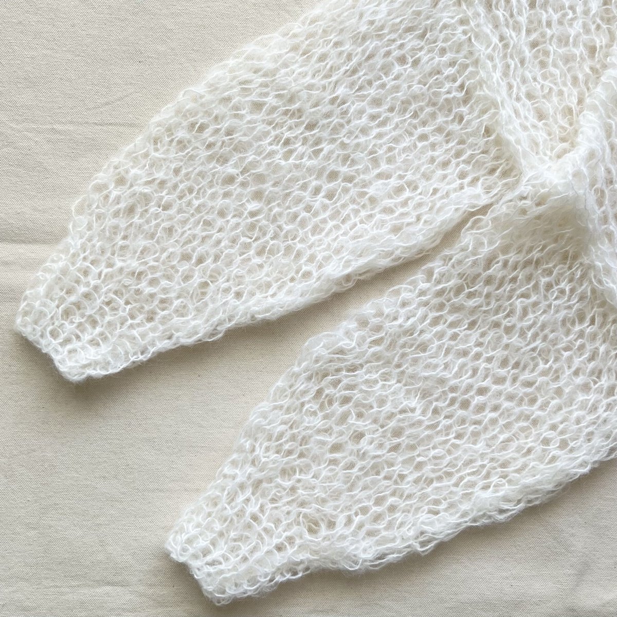 Short length mohair knit (Ivory)ショート丈モヘアニット Short length mohair knit (Ivory)ショート丈モヘアニット