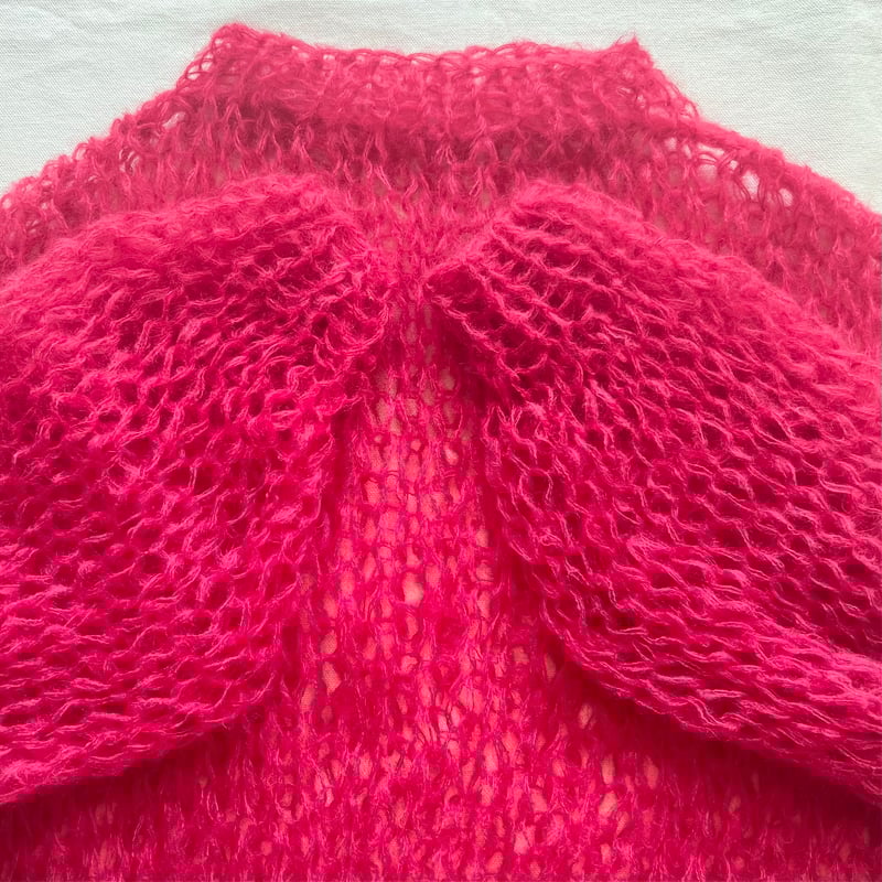 新品✨kone モヘア 2-tone pullover ピンク・ブルー✨ Fluffy Colour Block Sweater - Pink | One Teaspoon